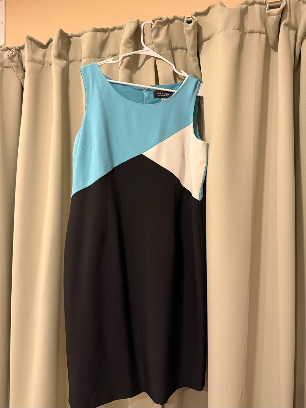 Black Label Blue, White & Black Colorblock Sleeveless Shift Dress